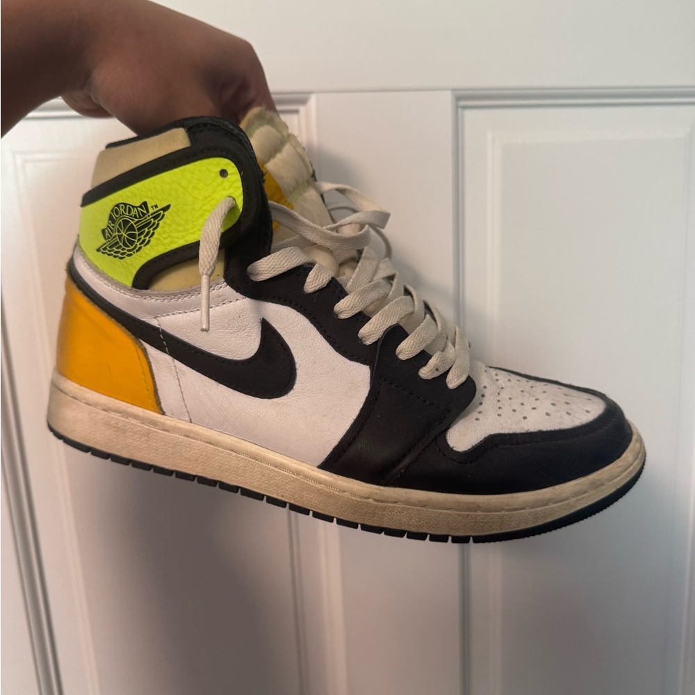 Air Jordan 1